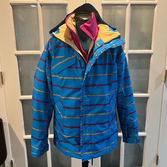 The North Face Lifty Triclimate Jacket - Picture 1 of 9